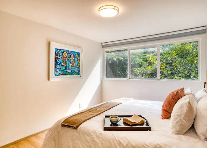 Comfy With Leafy Views By Tasman Aparthotel Mexico City