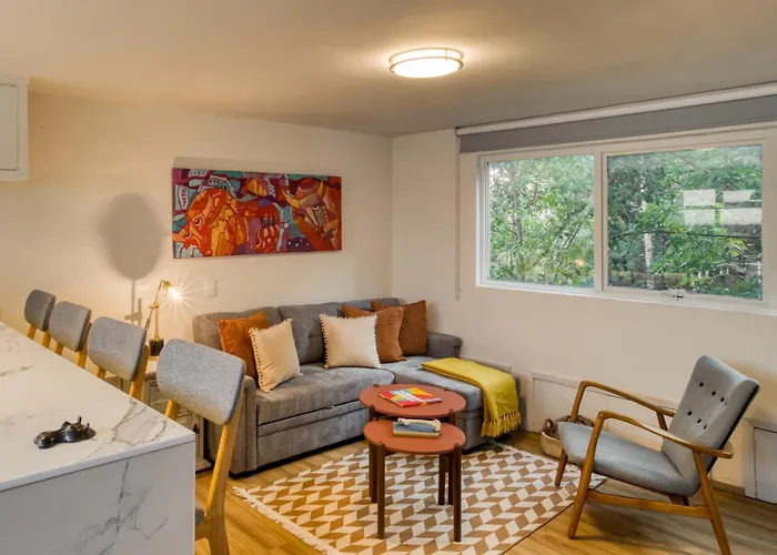 Comfy With Leafy Views By Tasman Aparthotel