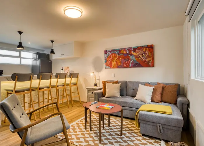 Comfy With Leafy Views By Tasman 4*