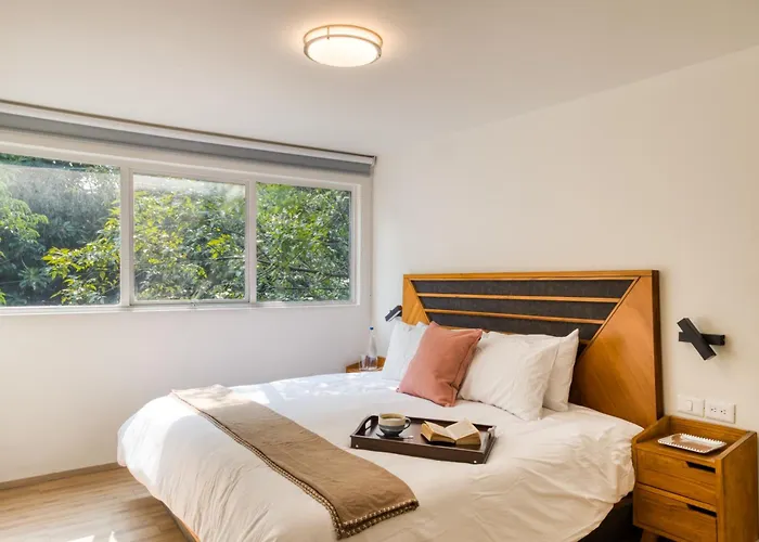 Comfy With Leafy Views By Tasman 4* Mexico City